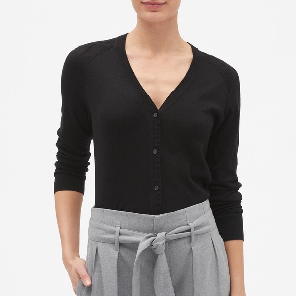 Banana Republic | Sweaters | Banana Republic Forever V Neck Cardigan Sweater  | Poshmark